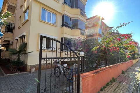 Daire  2+1  Oba, Antalya, Türkiye №231033