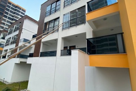 5+1 Villa  in Mersin, Turkey No. 230936