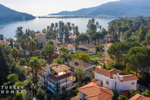 5+1 Villa in Marmaris, Mugla, Türkei Nr. 233578 - 2