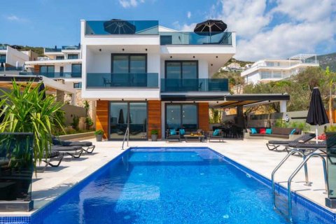 4+1 Villa i Kalkan, Antalya, Tyrkia Nr. 233968 - 3