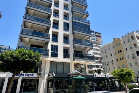 3+1 Apartment  in Mahmutlar, Antalya, Turkey No. 232238