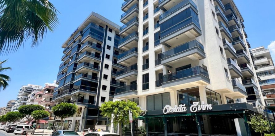 3+1 Apartment in Mahmutlar, Antalya, Turkey No. 232238