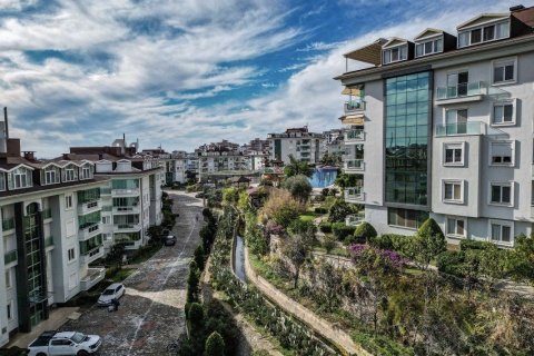 2+1 Lägenhet  i Cikcilli, Antalya, Turkiet Nr. 232239