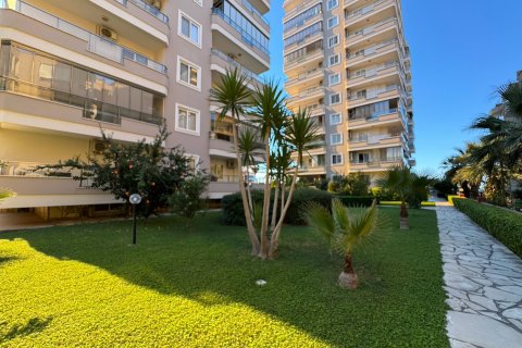 آپارتمان در  Mahmutlar ، ترکیه 2 خوابه ، 130 متر مربع.  شماره 222325 - 11