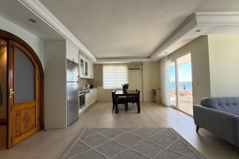 آپارتمان در  Mahmutlar ، ترکیه 2 خوابه ، 130 متر مربع.  شماره 222325 - 7