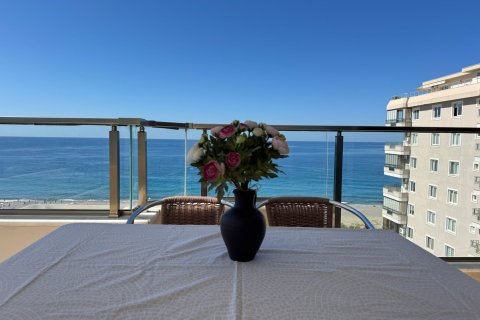 آپارتمان در  Mahmutlar ، ترکیه 2 خوابه ، 130 متر مربع.  شماره 222325 - 2