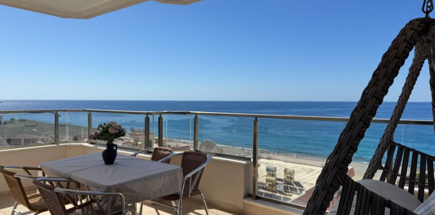 آپارتمان در  Mahmutlar ، ترکیه 2 خوابه ، 130 متر مربع.  شماره 222325