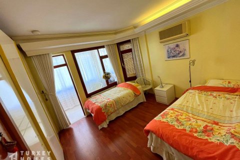 آپارتمان در  Alanya ، ترکیه 3 خوابه ، 170 متر مربع.  شماره 233642 - 14