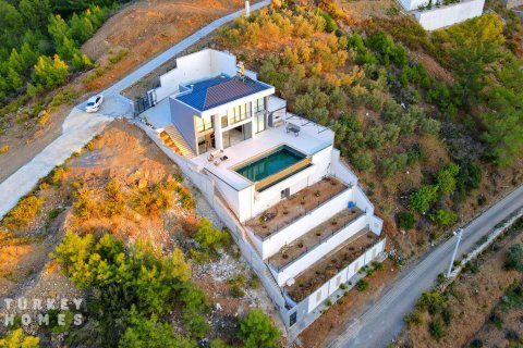 4+1 Villa i Alanya, Antalya, Tyrkiet Nr. 233639 - 20