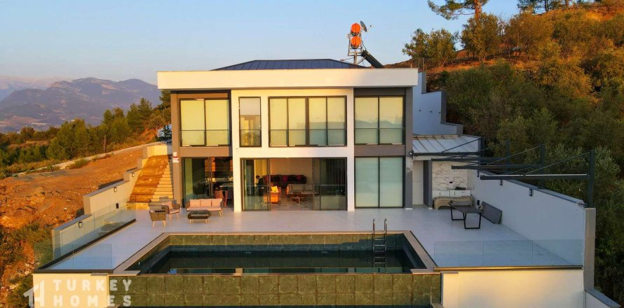 4+1 Villa i Alanya, Antalya, Tyrkiet Nr. 233639