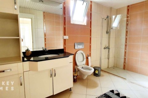 4+1 Villa i Alanya, Antalya, Turkiet Nr. 233638 - 9