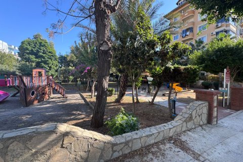 Аренда квартиры  в Аланье, Анталье, Турция 3+1, 120м2, №216901 – фото 17