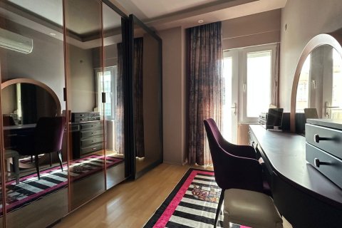 Аренда квартиры  в Аланье, Анталье, Турция 3+1, 120м2, №216901 – фото 16