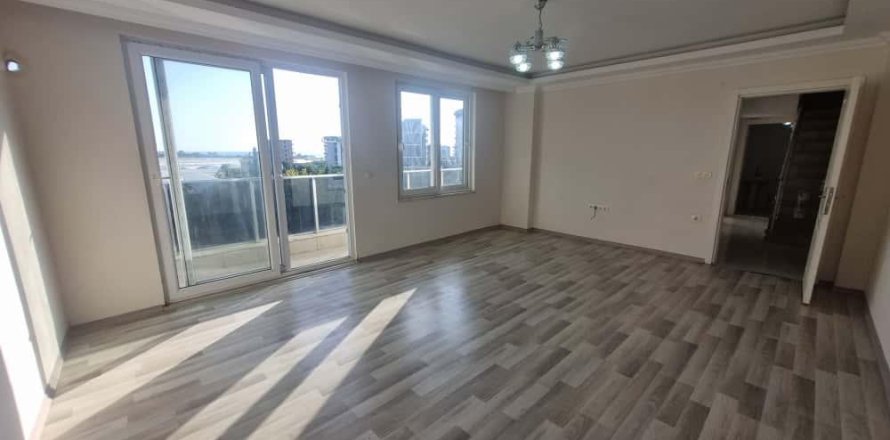 Lägenhet  i Demirtas, Alanya, Antalya, Turkiet Nr. 221247