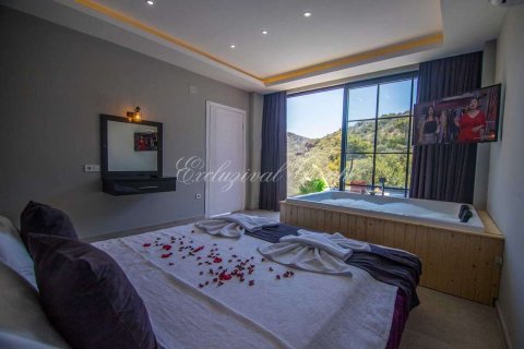 3+1 Villa  in Kalkan, Antalya, Türkei Nr. 215943 - 12