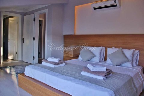 2+1 Villa  in Kalkan, Antalya, Türkei Nr. 215942 - 16