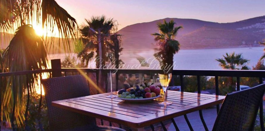 2+1 Villa  in Kalkan, Antalya, Türkei Nr. 215942