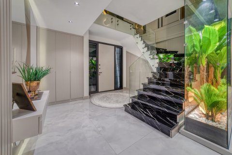 ویلا در  Alanya ، ترکیه 4 خوابه ، 300 متر مربع.  شماره 217323 - 15