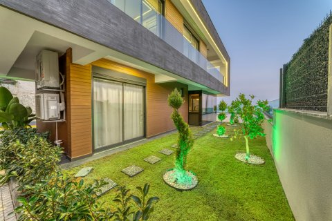 ویلا در  Alanya ، ترکیه 4 خوابه ، 300 متر مربع.  شماره 217323 - 18