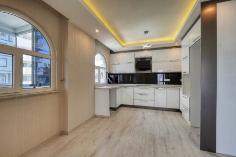 آپارتمان در  Alanya ، ترکیه 2 خوابه ، 120 متر مربع.  شماره 217389 - 6