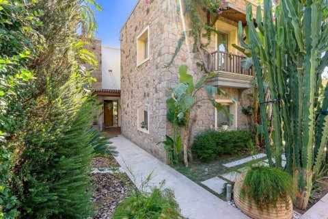 5+1 Villa  i Bodrum, Mugla, Tyrkiet Nr. 222762 - 13