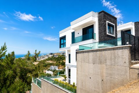 Villa for sale in Alanya, Antalya, Turkey, 3 bedrooms, 200m2, No. 226223 – photo 12