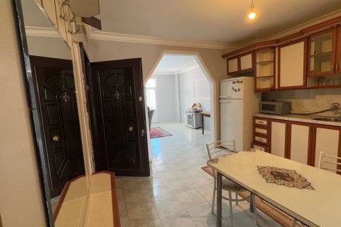 2+1 Leilighet  i Mahmutlar, Antalya, Tyrkia Nr. 216192 - 3