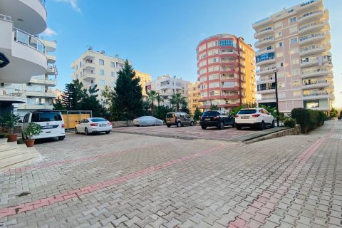 2+1 Wohnung  in Mahmutlar, Antalya, Türkei Nr. 216199 - 3