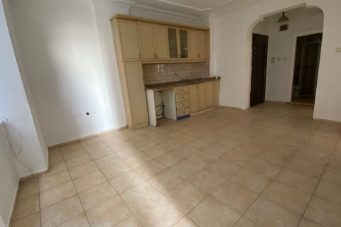 2+1 Leilighet  i Mahmutlar, Antalya, Tyrkia Nr. 216191