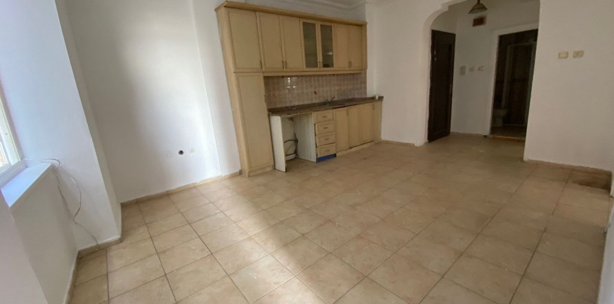 2+1 Leilighet  i Mahmutlar, Antalya, Tyrkia Nr. 216191