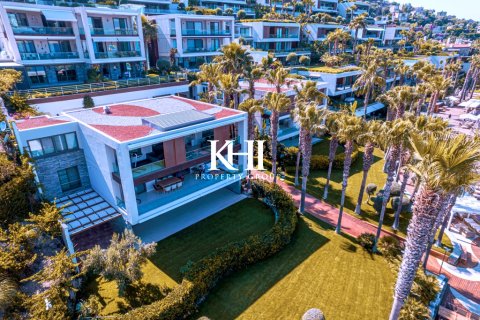 4+1 Apartment  in Gundogan, Mugla, Turkey No. 215658