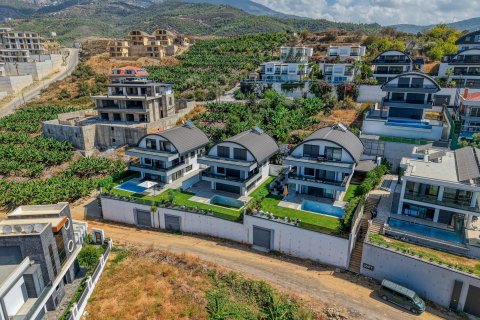 ویلا در  Alanya ، ترکیه 6 خوابه ، 380 متر مربع.  شماره 225527 - 4
