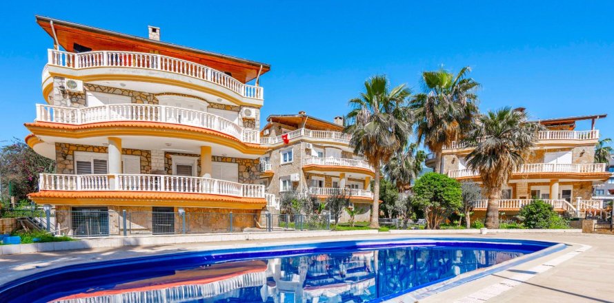 5+1 Villa i Oba, Antalya, Tyrkiet Nr. 225528