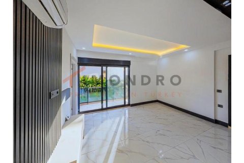 Daire 2+1 Antalya, Türkiye №216987 - 11