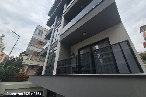 3+1 Takleilighet  i Alanya, Antalya, Tyrkia Nr. 230705
