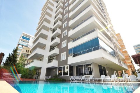 آپارتمان در  Mahmutlar ، ترکیه 1 خوابه ، 70 متر مربع.  شماره 217685