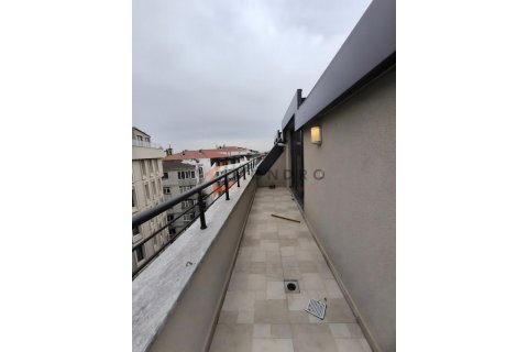 2+1 Apartment  in Besiktas, Istanbul, Turkey No. 223187