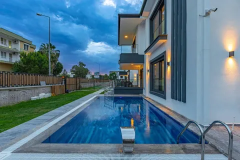 Продажа квартиры  в Дёшемеалты, Анталье, Турция 4+1, 250м2, №223897 – фото 3