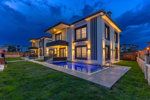 Продажа квартиры  в Дёшемеалты, Анталье, Турция 4+1, 250м2, №223897 – фото 13