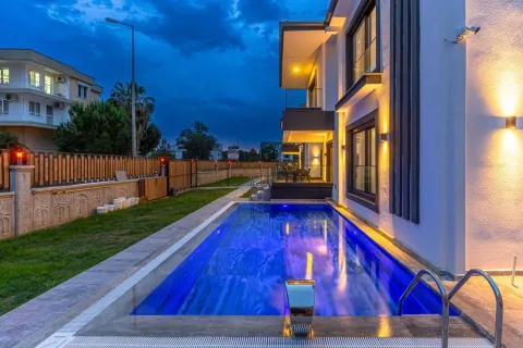 Продажа квартиры  в Дёшемеалты, Анталье, Турция 4+1, 250м2, №223897 – фото 9