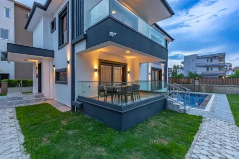 Продажа квартиры  в Дёшемеалты, Анталье, Турция 4+1, 250м2, №223897 – фото 2