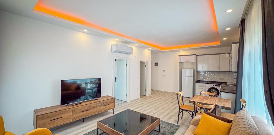 Daire  1+1  Oba, Antalya, Türkiye №221029