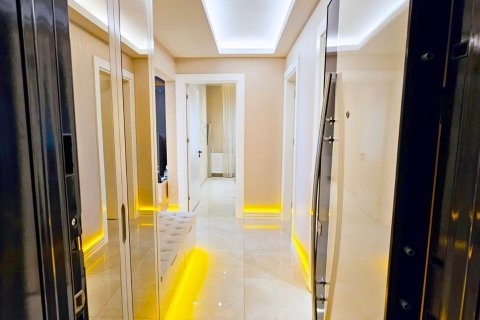 آپارتمان در  Mahmutlar ، ترکیه 2 خوابه ، 100 متر مربع.  شماره 221031 - 9