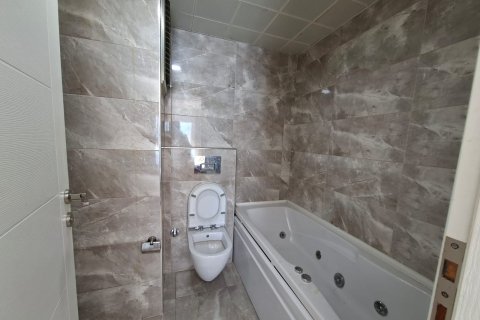 آپارتمان در  Mahmutlar ، ترکیه 2 خوابه ، 110 متر مربع.  شماره 221032 - 12