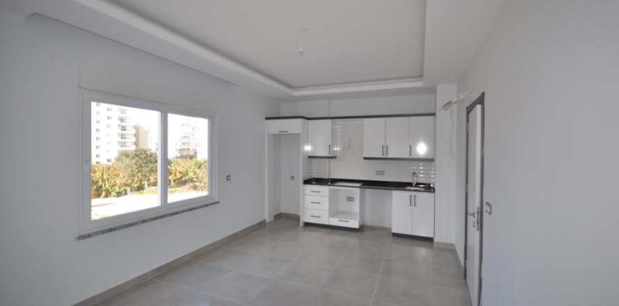 آپارتمان در  Mahmutlar ، ترکیه 55 متر مربع.  شماره 216026