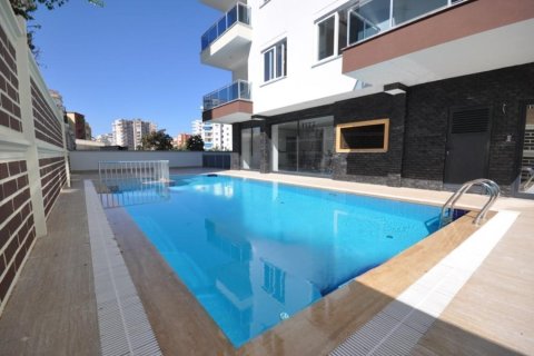 آپارتمان در  Mahmutlar ، ترکیه 55 متر مربع.  شماره 216026 - 21