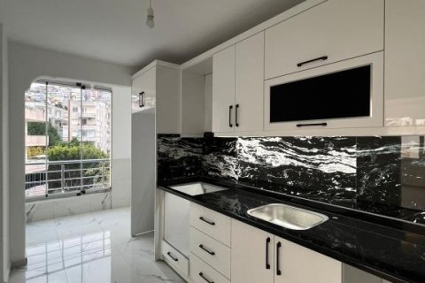 Lejlighed  i Alanya, Antalya, Tyrkiet Nr. 216027 - 2