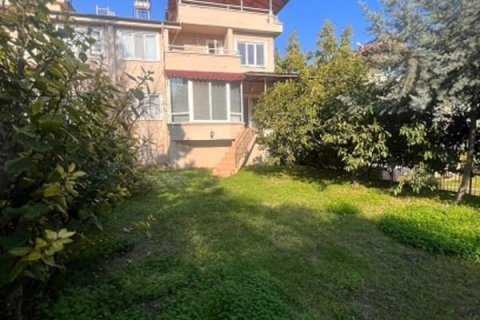 5+1 Villa  in Mezitli, Mersin, Turkey No. 230682