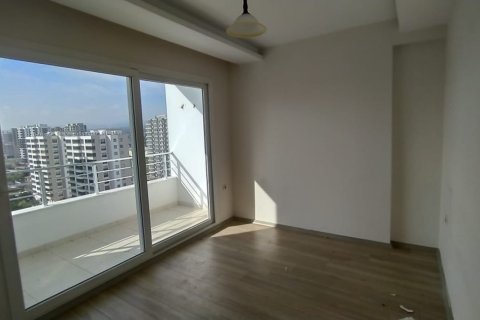 1+1 Apartment  in Mezitli, Mersin, Turkey No. 230678