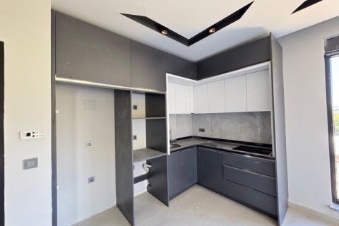 Продажа квартиры  в Анталье, Турция 1+1, 50м2, №222533 – фото 9